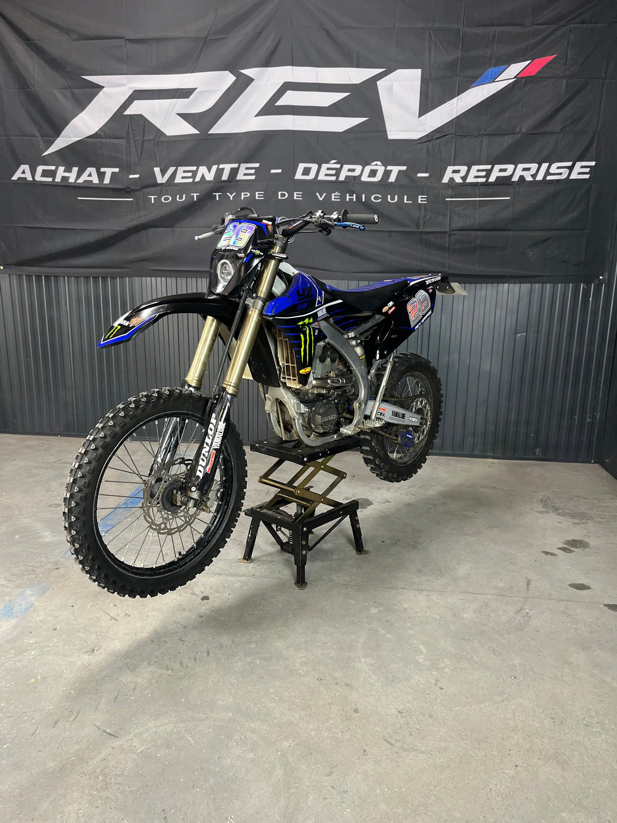 YAMAHA YZF-E 250 MIT STRAßENZULASSUNG