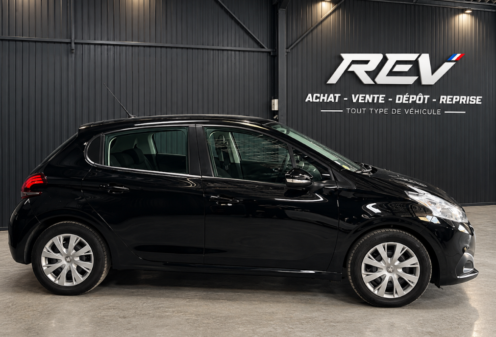 Peugeot 208 1.6 BlueHDi 75 PS – 39.500 km – 12 Monate Garantie