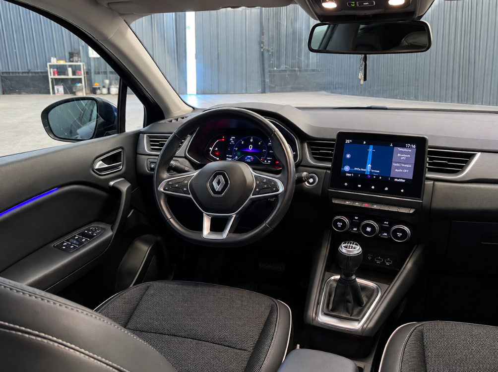 Renault Captur II 1.5 Blue dCi 115 PS Intens – 2020 – 102.000 km – 12 Monate Garantie